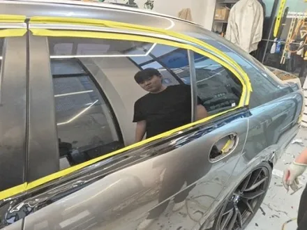 올드카 랩핑으로 확 달라진 느낌! :) BMW 7시리즈 고광택 타이니봇 밀크 그레이 / 화성 동탄치동천로