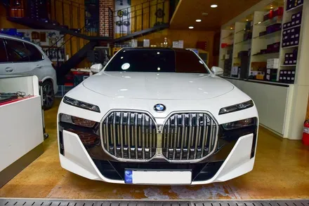 광주 BMW 7시리즈 740d 앰비언트라이트  신포니  AVI 스피커 장착 / 광주 남구