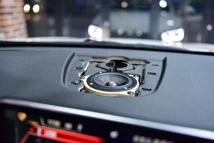 BMW X5 스피커튜닝(잭바이잭) 센터스피커 장착 시공기 / 광주 남구