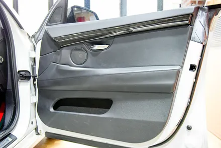 BMW5GT 포칼스피커, 도어방음, 매치 시트우퍼 장착 / 광주 남구