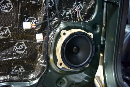 렉스턴 스포츠 칸 DYNAUDIO ESOTAN 212 스피커튜닝 / 광주 남구