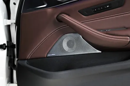 BMW G30 5시리즈 그라운드제로 일체형 서브우퍼 / 광주 남구