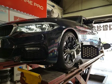 [휠제이]BMW G30 5시리즈 664M 19인치 유광블랙 휠복원 / 대전 중구 문화동