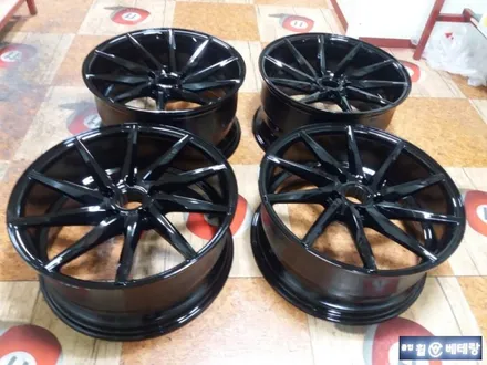 AVID CVT19인치 유광블랙복원 [인천휠수리복원점][휠유광블랙복원전문가] / 인천 서구 금곡동