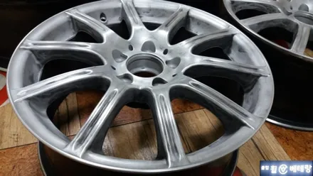 벤츠SLK 55amg 반무광블랙복원 [인천휠수리][김포휠수리] / 인천 서구 금곡동