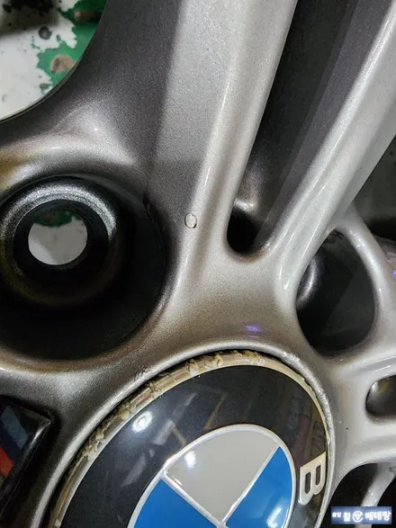 BMW320D 유광블랙 복원 [순정휠][분위기전환] / 인천 서구 금곡동