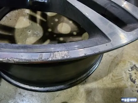 BMW M2 유광 블랙 복원 [휠손상복원][가까운휠복원] / 인천 서구 금곡동