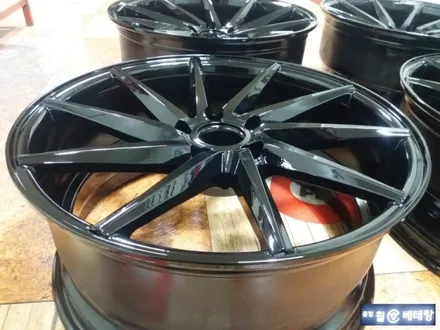 AVID CVT19인치 유광블랙복원 [인천휠수리복원점][휠유광블랙복원전문가] / 인천 서구 금곡동