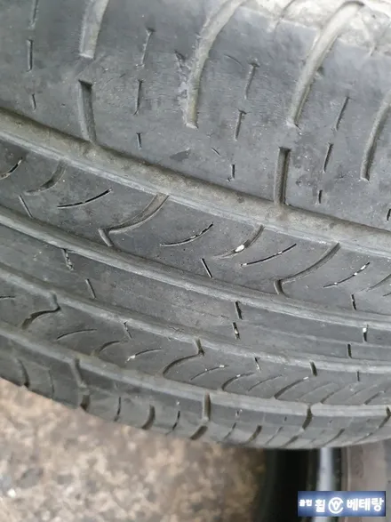 투싼 중고 휠 타이어교환[완벽한조합][인치업] / 인천 서구 금곡동
