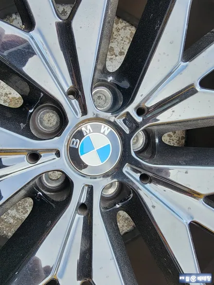 BMW X5 유광블랙 복원 [휠복원잘하는곳][휠긁힘복원] / 인천 서구 금곡동