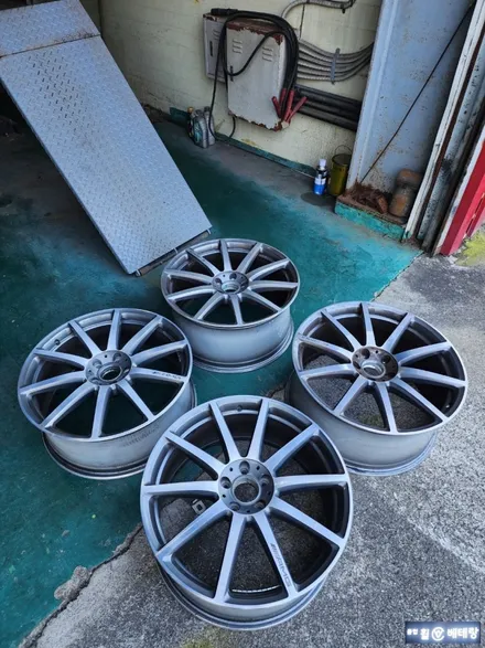 벤츠 S63amg 세라믹 골드 & 유광 블랙 복원 [휠도장전문][커스텀복원] / 인천 서구 금곡동