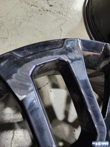 토레스 순정 복원 [휠수리복원][순정휠도장전문] / 인천 서구 금곡동