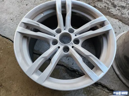 BMW320D 유광블랙 복원 [순정휠][분위기전환] / 인천 서구 금곡동