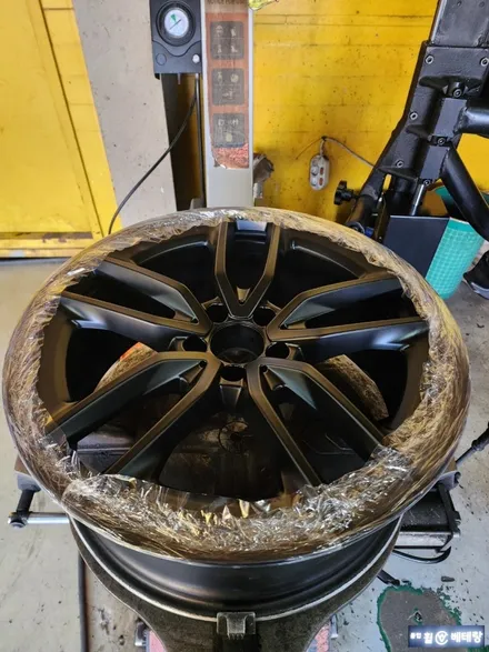 벤츠 E53amg 무광블랙 복원 [휠수리복원][휠도장복원] / 인천 서구 금곡동