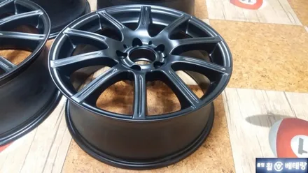 벤츠SLK 55amg 반무광블랙복원 [인천휠수리][김포휠수리] / 인천 서구 금곡동