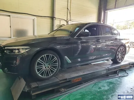 BMW530i X-drive 컷팅복원[휠손상][휠복원비용] / 인천 서구 금곡동
