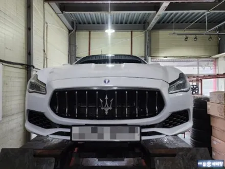 마세라티 Q4 유광블랙 복원 [휠손상복원][휠긁힘] / 인천 서구 금곡동