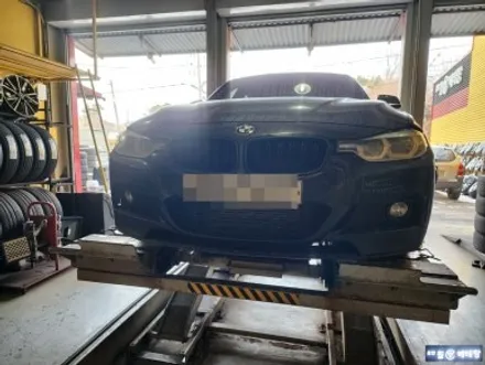 BMW 320d 유광블랙 복원 [업체의뢰][휠손상복원] / 인천 서구 금곡동