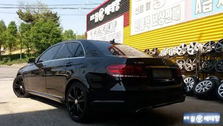 벤츠E300 맷블랙복원 한국벤투스S2AS 타이어교환 / 인천 서구 금곡동
