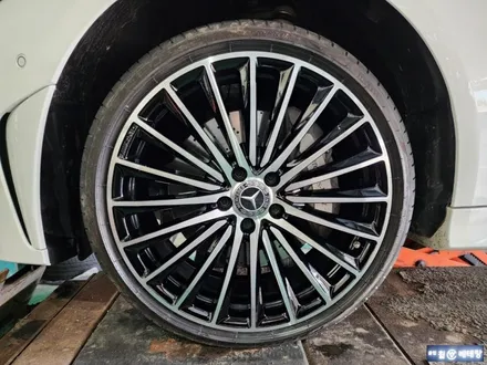 벤츠 CLS 450 컷팅 복원 [휠굴절][휠손상] / 인천 서구 금곡동