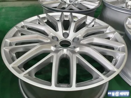 아우디A8L 6.0TDI 순정복원 및 금호 마제스티9 타이어교환[휠수리복원][고객님추천] / 인천 서구 금곡동