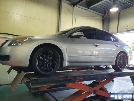 닛산 알티마 순정 중고휠 타이어교환[인치다운][굴절][순정휠전문점] / 인천 서구 금곡동