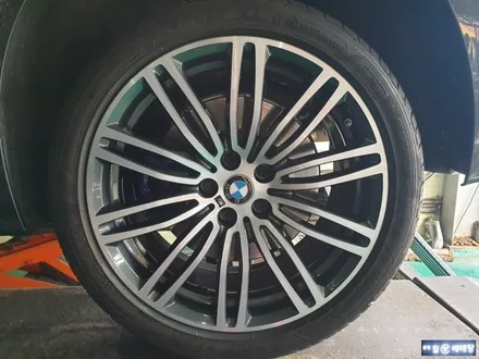 BMW530i X-drive 컷팅복원[휠손상][휠복원비용] / 인천 서구 금곡동