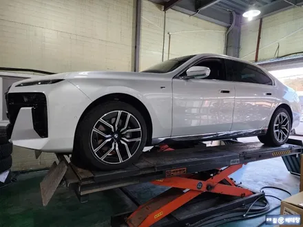 BMW NEW740i 컷팅 복원 [명품복원][휠손상] / 인천 서구 금곡동
