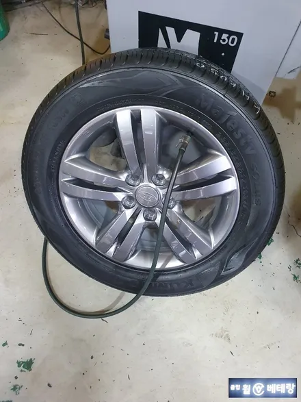 투싼 중고 휠 타이어교환[완벽한조합][인치업] / 인천 서구 금곡동