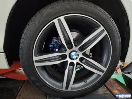 BMW118d 캘리퍼도장 [우레탄도장][도장잘하는곳] / 인천 서구 금곡동