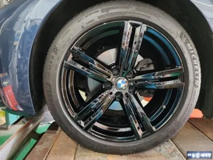 BMW 420i 유광블랙 복원 [휠선택복원][휠손상복원] / 인천 서구 금곡동