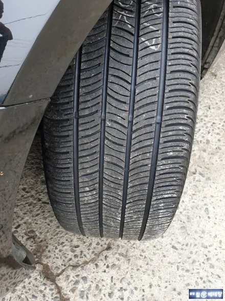 BMW6GT 크렉수리 및 중고타이어교환[휠복원잘하는곳][완벽수리] / 인천 서구 금곡동