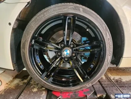 BMW 520d 유광 블랙 복원 [휠손상복원][휠전문] / 인천 서구 금곡동