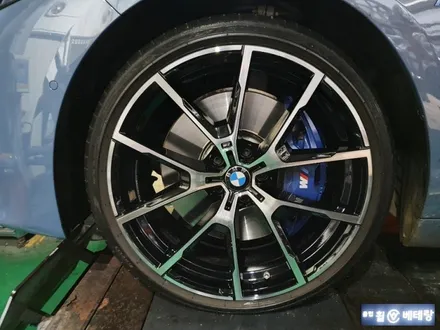 BMW 840d 컷팅복원 & 피렐리 피제로 타이어교환[휠손상][최상의서비스] / 인천 서구 금곡동