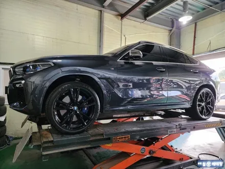 BMW X6 유광블랙복원 [휠복원][휠수리] / 인천 서구 금곡동