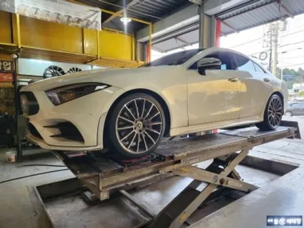 벤츠 CLS 450 크렉 수리 & 한국 벤투스 슈퍼 스포츠 올시즌 타이어 교환 [휠타이어전문][크렉수리전문점] / 인천 서구 금곡동