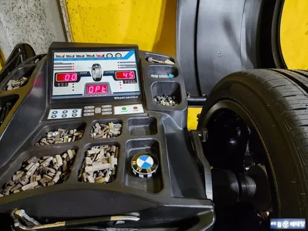 BMW X6 캘리퍼 & 유광블랙복원 & 한국 다이나프로프리미엄컴포트 타이어교환 [휠타이어][명품복원] / 인천 서구 금곡동