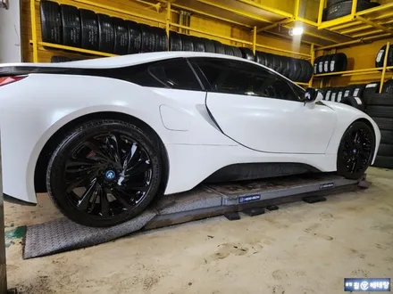 BMW i8 유광블랙 복원 [휠손상][유광블랙의정석] / 인천 서구 금곡동