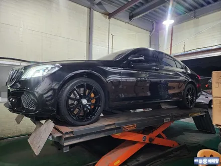 벤츠 S63amg 세라믹 골드 & 유광 블랙 복원 [휠도장전문][커스텀복원] / 인천 서구 금곡동