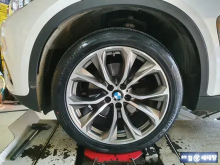 BMW X6 다이아컷팅 & 한국 벤투스S타이어교환  [저렴한가격][최고의기술] / 인천 서구 금곡동