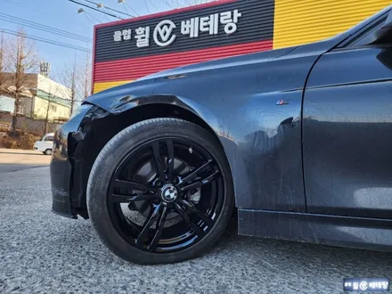 BMW 320d 유광블랙 복원 [업체의뢰][휠손상복원] / 인천 서구 금곡동