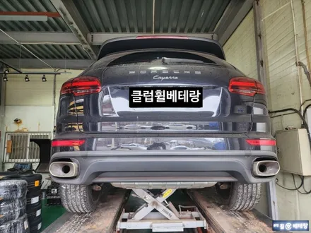 포르쉐 카이엔 유광블랙복원 [컬러변경][휠수리복원] / 인천 서구 금곡동