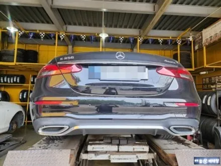 벤츠 E 350 크렉 수리 [휠손상복원][일산휠복원] / 인천 서구 금곡동