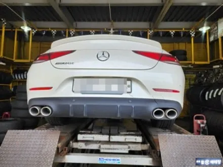 벤츠 CLS450 크렉 수리 & 중고 타이어 교환 [휠수리복원][중고타이어많은곳] / 인천 서구 금곡동