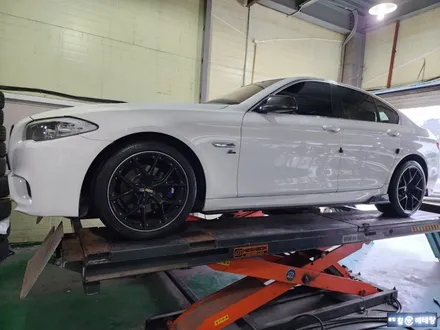 BMW550d 크렉수리 & 중고타이어교환[휠타이어][휠수리복원] / 인천 서구 금곡동