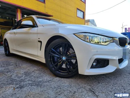 BMW420d 컨버터블 유광블랙복원[휠손상복원][백화현상] / 인천 서구 금곡동