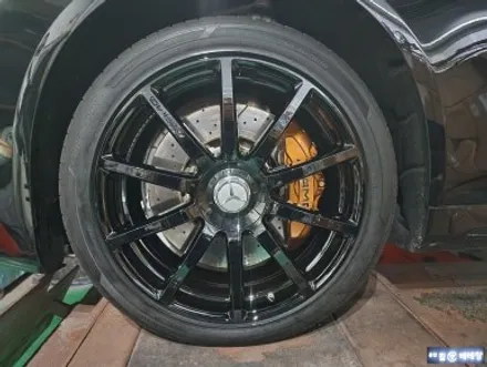 벤츠 S63amg 세라믹 골드 & 유광 블랙 복원 [휠도장전문][커스텀복원] / 인천 서구 금곡동