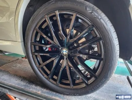 BMW X5 유광블랙 복원 [휠복원잘하는곳][휠긁힘복원] / 인천 서구 금곡동