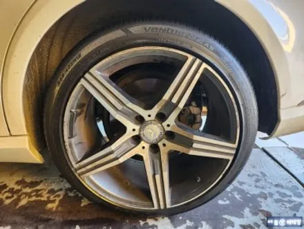 벤츠 E250d 크렉수리 & 중고 타이어 교환 [휠타이어][휠복원] / 인천 서구 금곡동