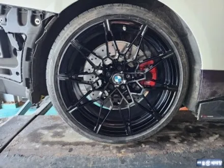 BMW M4 유광블랙 복원 [휠손상복원][휠복원잘하는곳] / 인천 서구 금곡동
